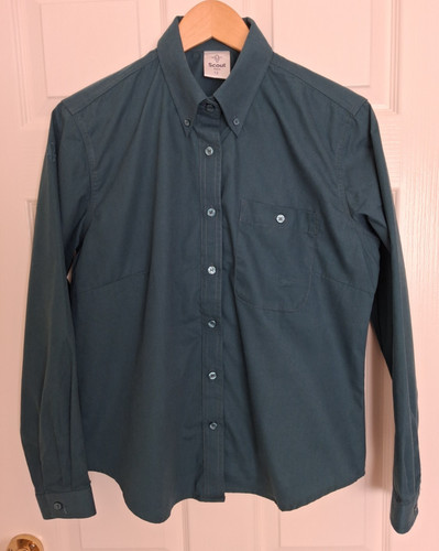 Scout store green shirt size - green,