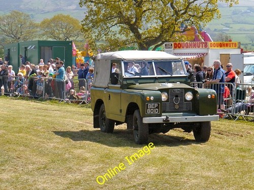 Photo 6x4 commercial vehicle - photo,