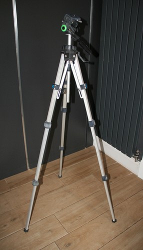 Slik professional tripod - professional,