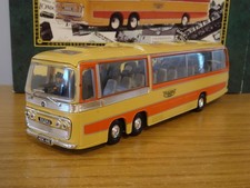 CORGI YELLOWAYS BEDFORD VAL PLAXTON PANORAMA COACH BUS MODEL 35301 1:50
