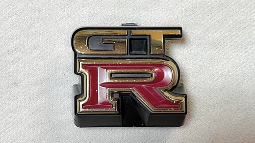 Rare genuine bcnr33 r - rare,