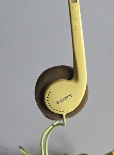 Sony sports yellow - sports, mdr-005