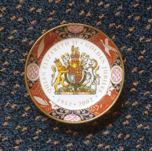 Royal worcester pin - royal, dish