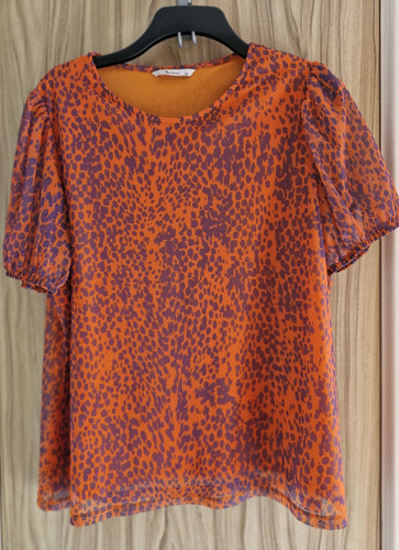 Ladies top size - top., 20