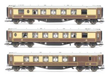 HORNBY 'TT' GAUGE RAKE OF 3