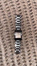 Gucci watch women's metal