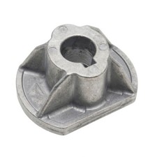 GENUINE MOUNTFIELD BLADE HUB / BOSS FOR RIDE-ON TRACTOR MODELS - MO125463200/0