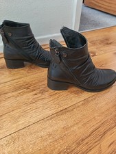 Moda In Pelle Leather Boots