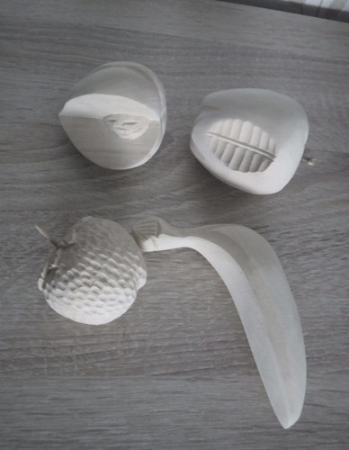 Pieces wooden fruit - of,