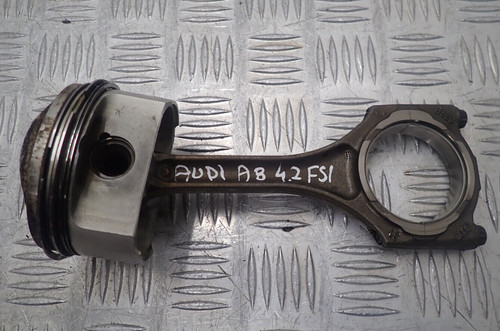 Audi fsi piston - 4.2,