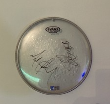 Michael Jackson & Slash - Guns