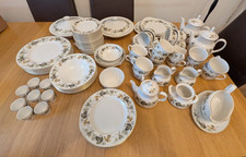Royal Doulton LARCHMONT Dinner