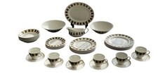 RETRO RIDGEWAY POTTERIES  RAVEENA  40 PIECE DINNER/TEA SET ( Rav1)
