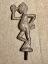 Cock a Snoot car mascot. Cocking The Snoot. Bonnet, Radiator Ornament