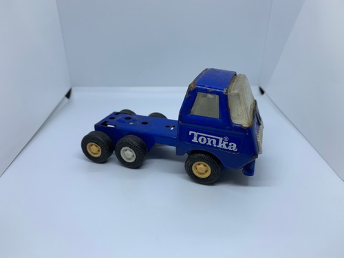 Vintage tonka cargo truck - vintage,