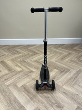 Maxi Micro Scooter 3-Wheel
