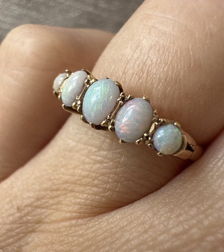 18ct yellow gold natural opal - gold,