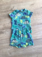 MARKS AND SPENCER GREEN BOYS