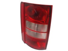CHRYSLER GRAND VOYAGER Taillight Lamp Near Side Left 2010 5113203AA