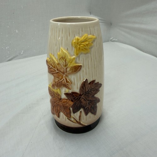 Sylvac ceramic vase model - sylvac, 4010