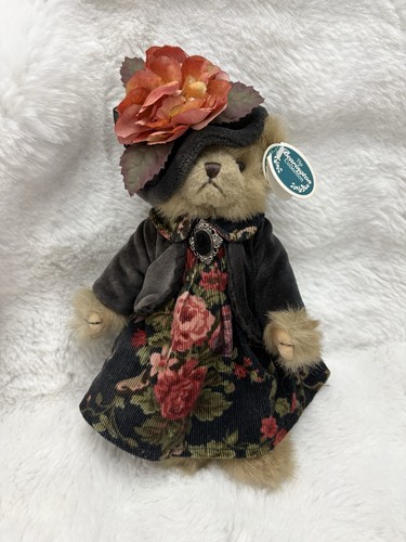 Collectable aida crumpet the - collectable,