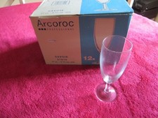 ARCOROC ~ 11 x 5.75oz CHAMPAGNE / TOASTING FLUTES IN BOX