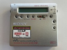 Sony MZ-R900 Mini Disc Player/Recorder Walkman