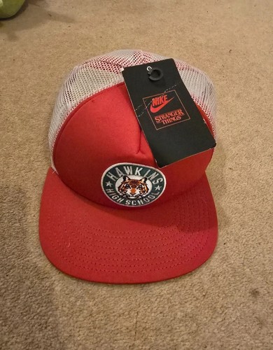 Nike stranger things hawkins - nike,