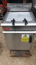 Moorwood Vulcan Fryer Natural Gas Single Tank Double Basket Free Standing