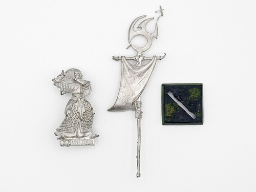 Dark elf executioner standard - dark,