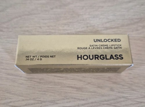 Hourglass unlocked satin - unlocked,