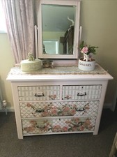 Shabby Chic Pink /olive Vintage wooden dressing table with 🌹decoupaged Drawers