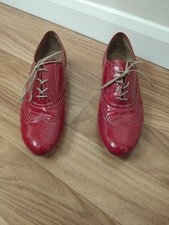 Gorgeous Red Shiny Ladies