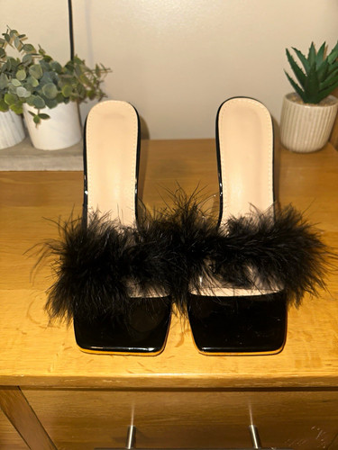 Women black patent square - black,