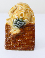 HUMPTY DUMPTY Wade Miniature Figurine