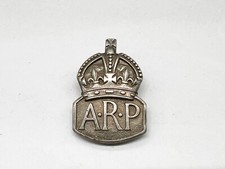 VINTAGE SOLID STERLING SILVER ARP WW2 AIR RAID BUTTON  BROOCH BADGE