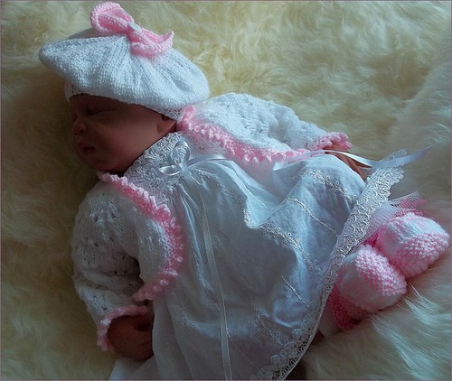 Baby knitting patterns 29 - dk,