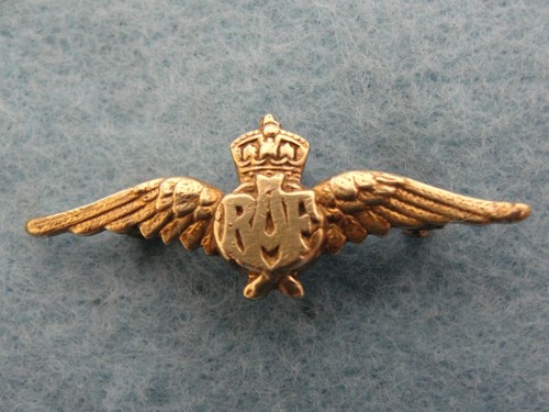 Vintage small gilt metal brass - small, metal/brass