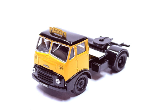 Corgi classics lacon son - &,