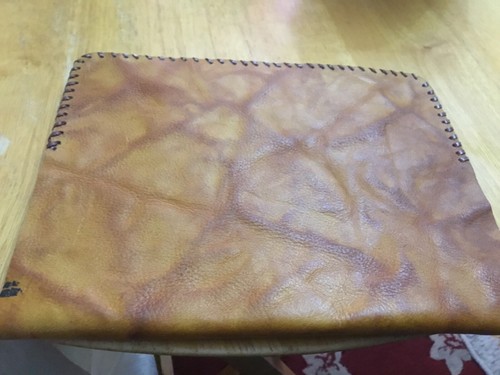 Vintage tan pig skin - ?, small