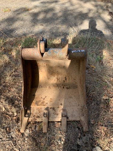 60cm toothed excavator bucket