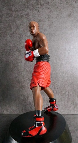 Boxer figurine statue - figurine,