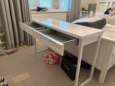 IKEA BESTA BURS Desk, High Gloss White 120x40cm Excellent  Condition 