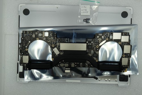 Macbook pro a1706 logic - a1706,