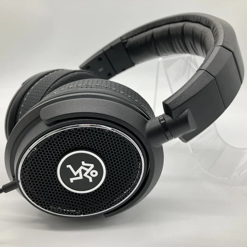 Mackie 450 headphones used - mc-450,