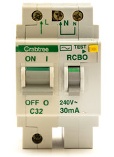 CRABTREE POLESTAR RCBO 602C/323 32 AMP 32A 30mA DOUBLE POLE C32 CURVE C TYPE AC