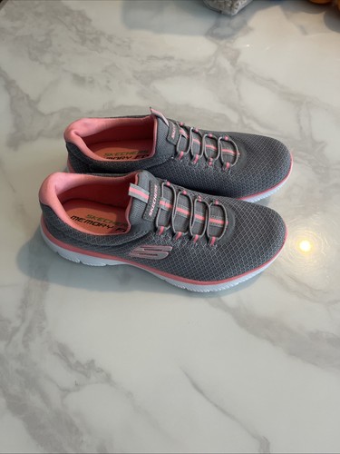 Sketchers women summits - women’s,
