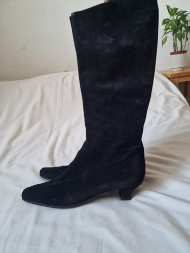 Russell and bromley black - russell,
