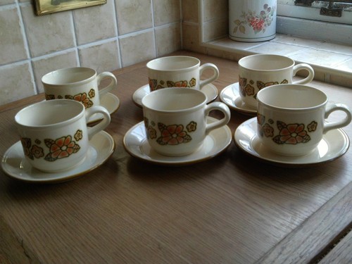 Vintage 1970s set - of, tea