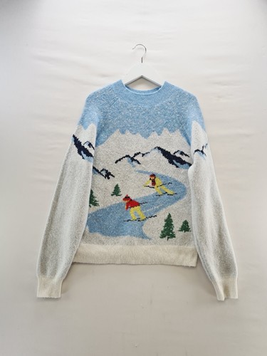 Jumper size medium ski - jumper,